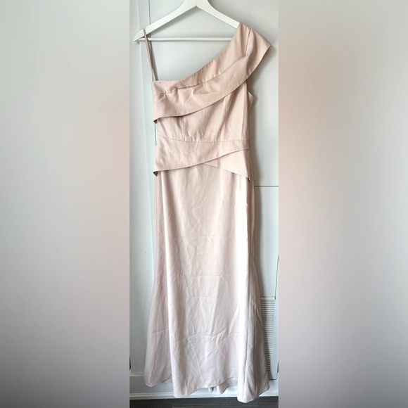 BCBG‎ Light Pink Dress Size 6 - Picture 1 of 5